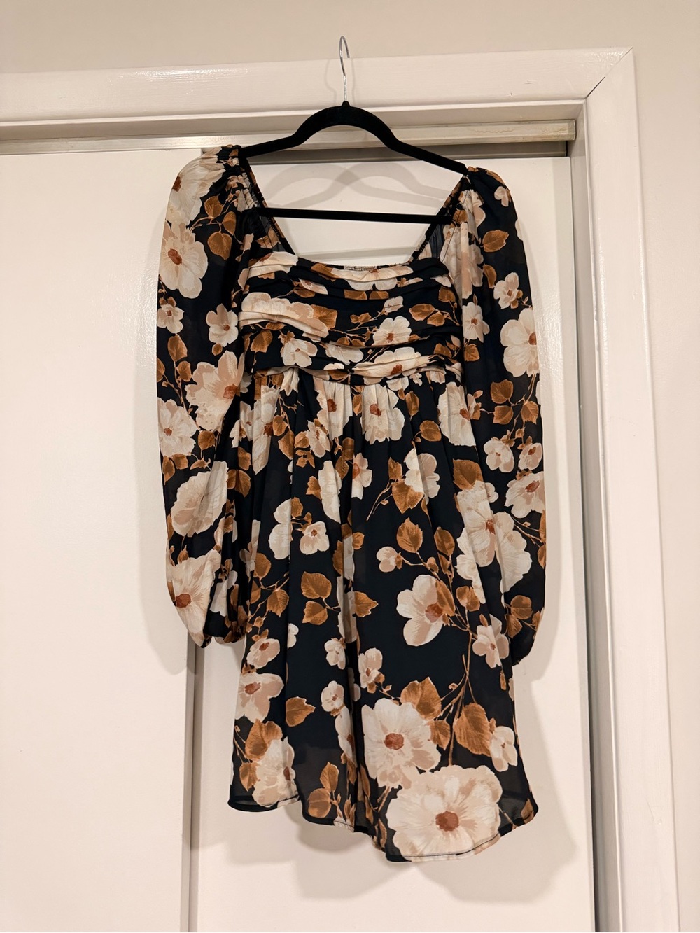 Abercrombie & Fitch Black Floral Long-Sleeve Mini Dress